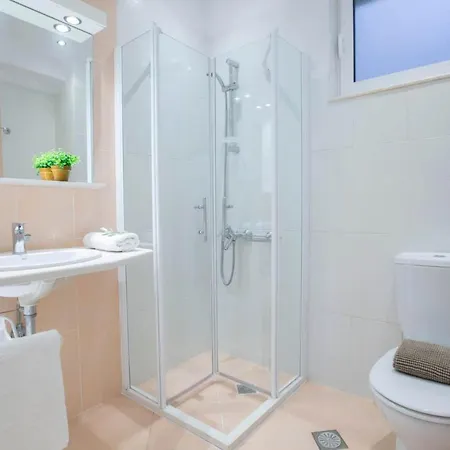 Willa Eione-thaleia Sivota