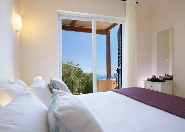 Eione-thaleia Сивота