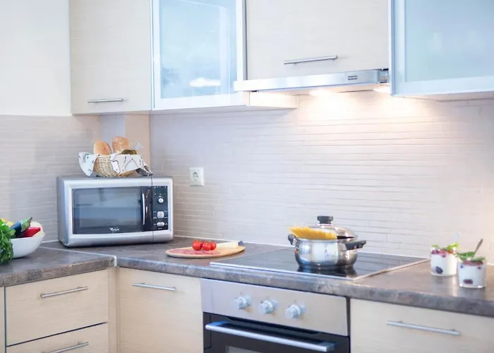 Eione-thaleia Вилла Сивота